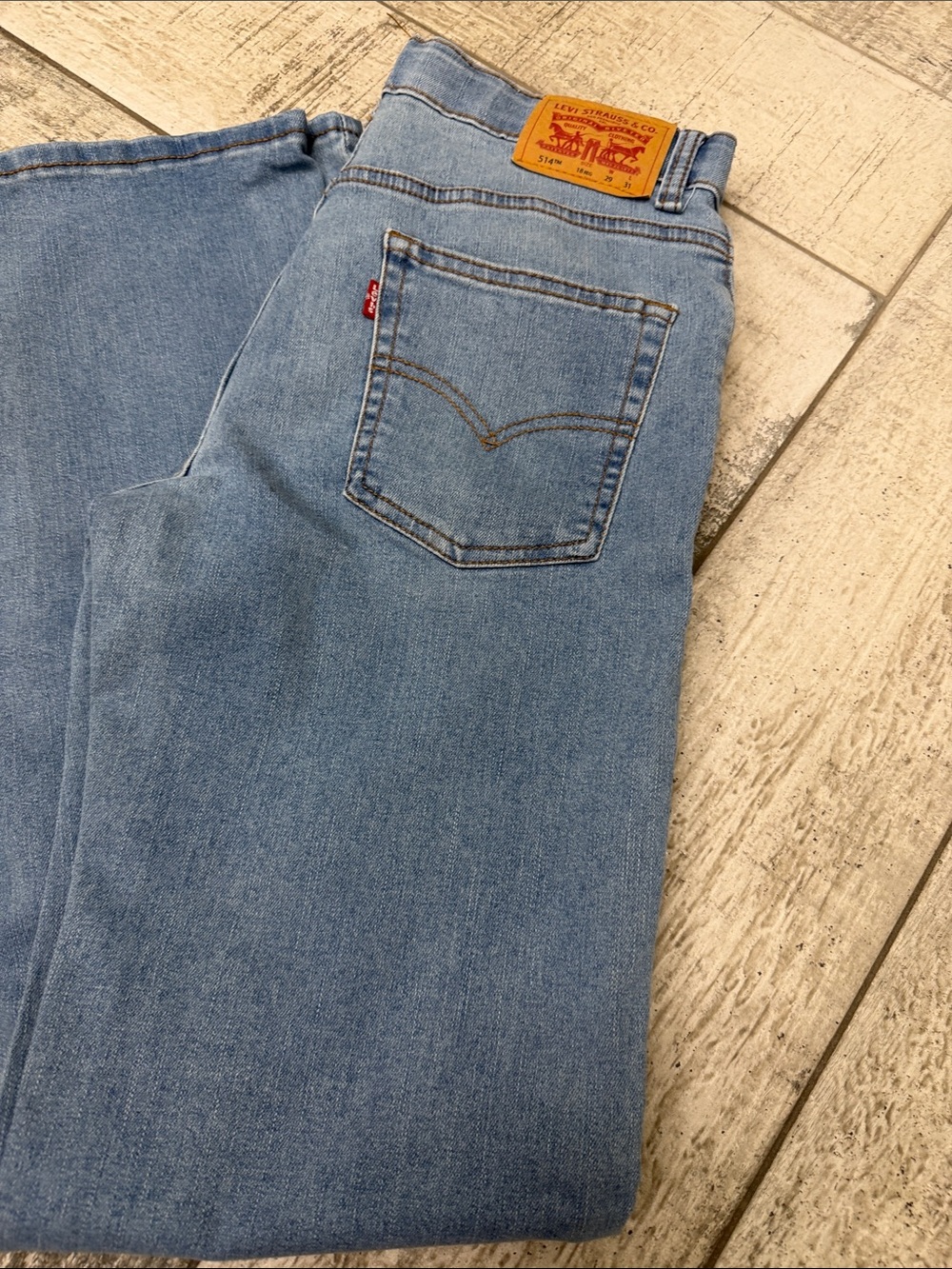 Levi's Men's Light Blue Straight-Leg Jeans